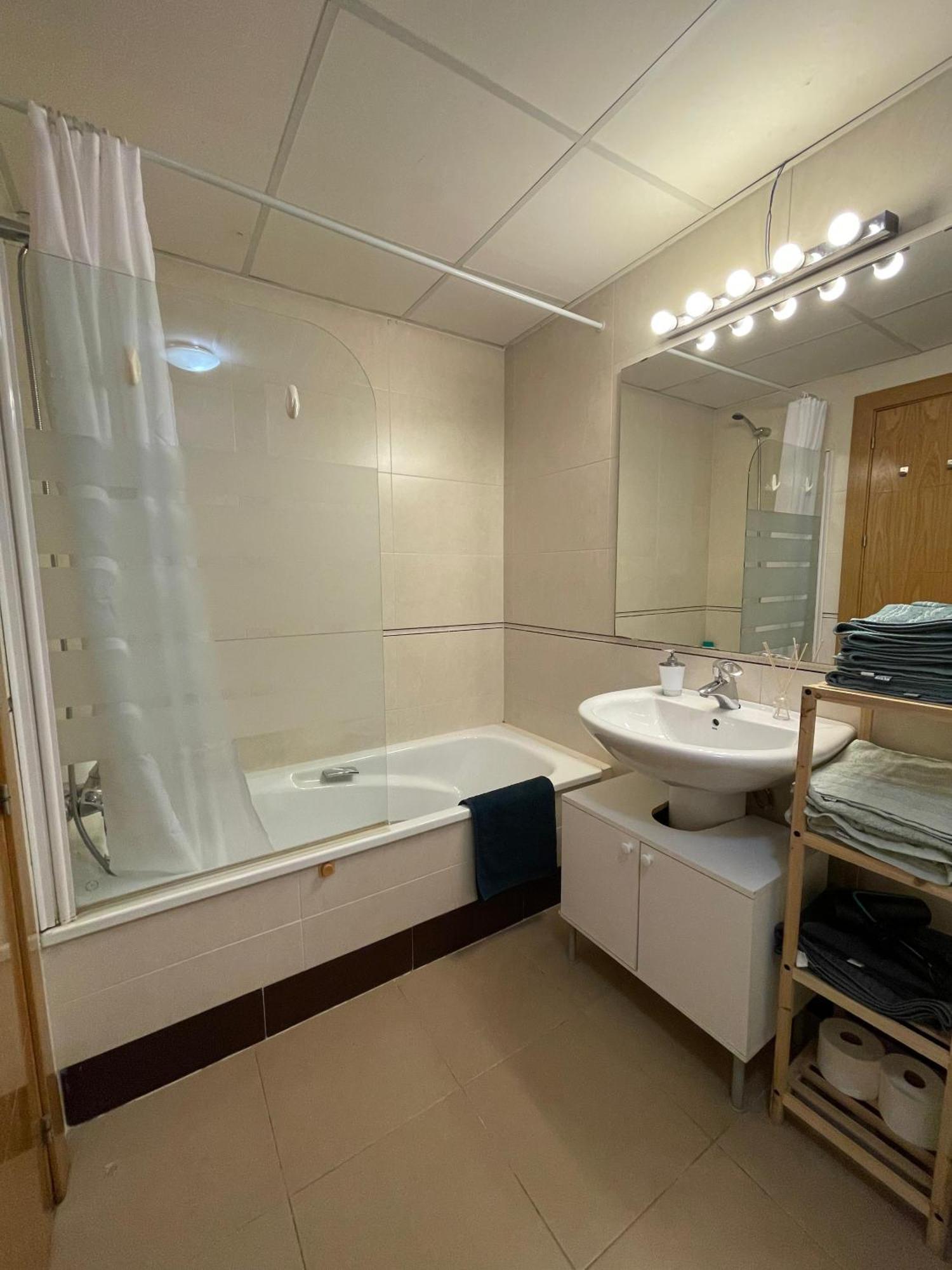 Appartamento Piso Centro De Granada Junto Al Metro Esterno foto